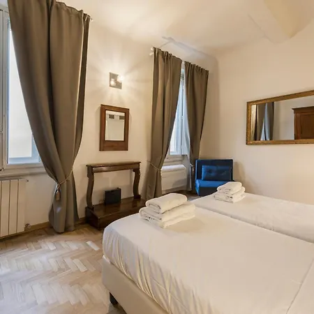 Santa Croce Retreat By Mmega Apartment